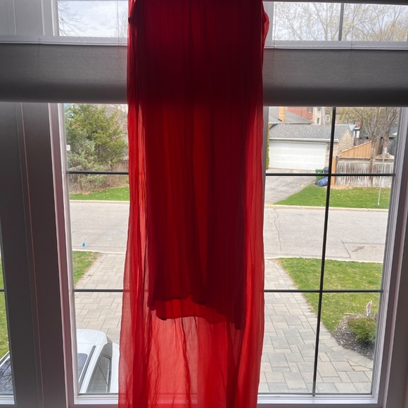 Sheer Layered dress with jersey lining. - Picture 1 of 4